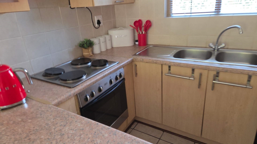 2 Bedroom Property for Sale in Wilgehof Free State